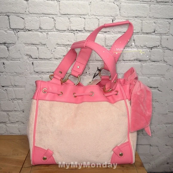 Juicy Couture Daydreamer Lovers Club Tote - Picture 2 of 8